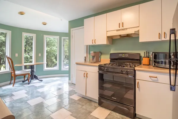 $299,000 | 36 Kelley Road, Orono, ME 04473