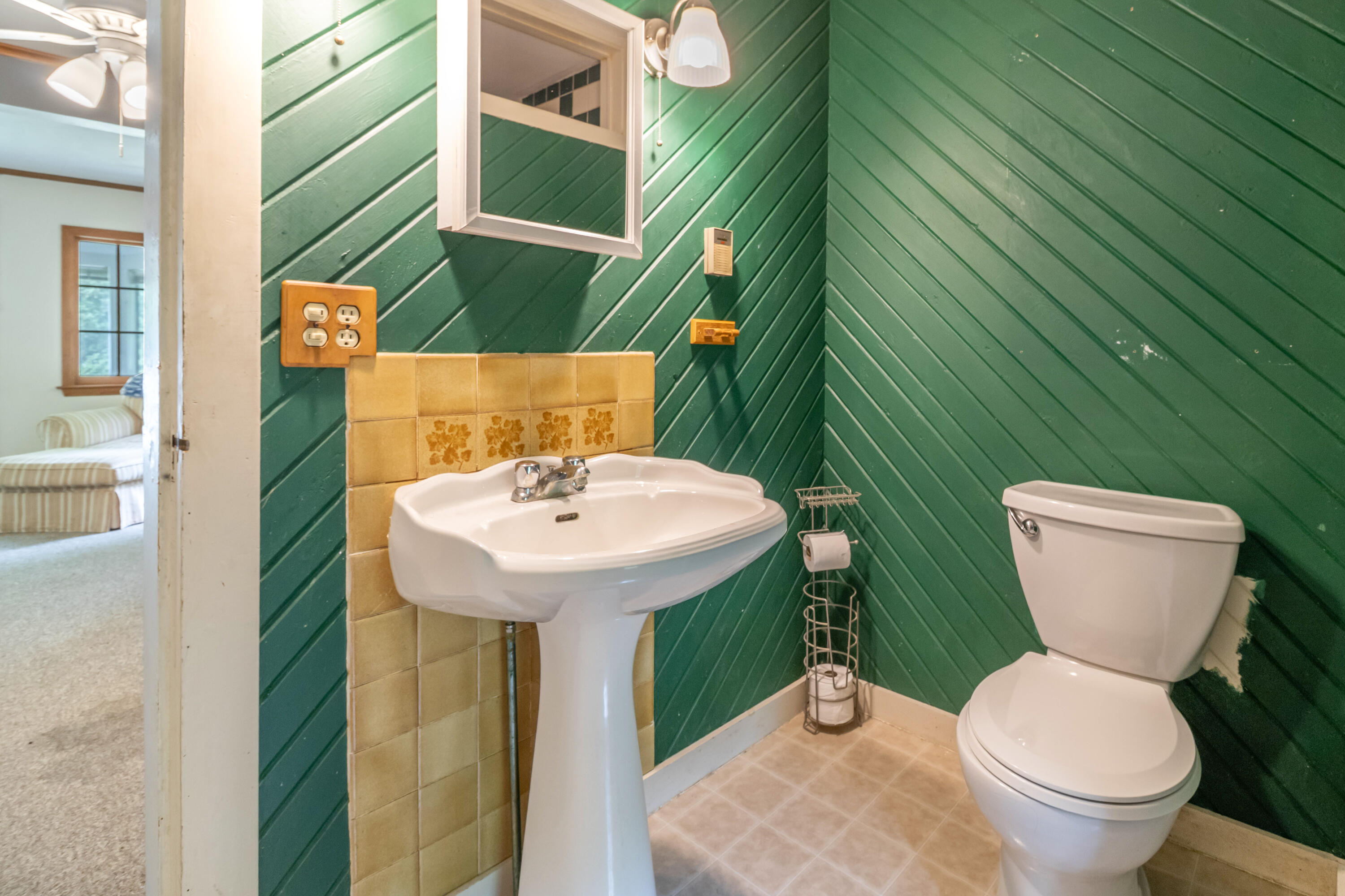 36 Kelley Road Orono, ME 04473 - Photo 56 of 84 36 Kelley Road Int-Ext-47