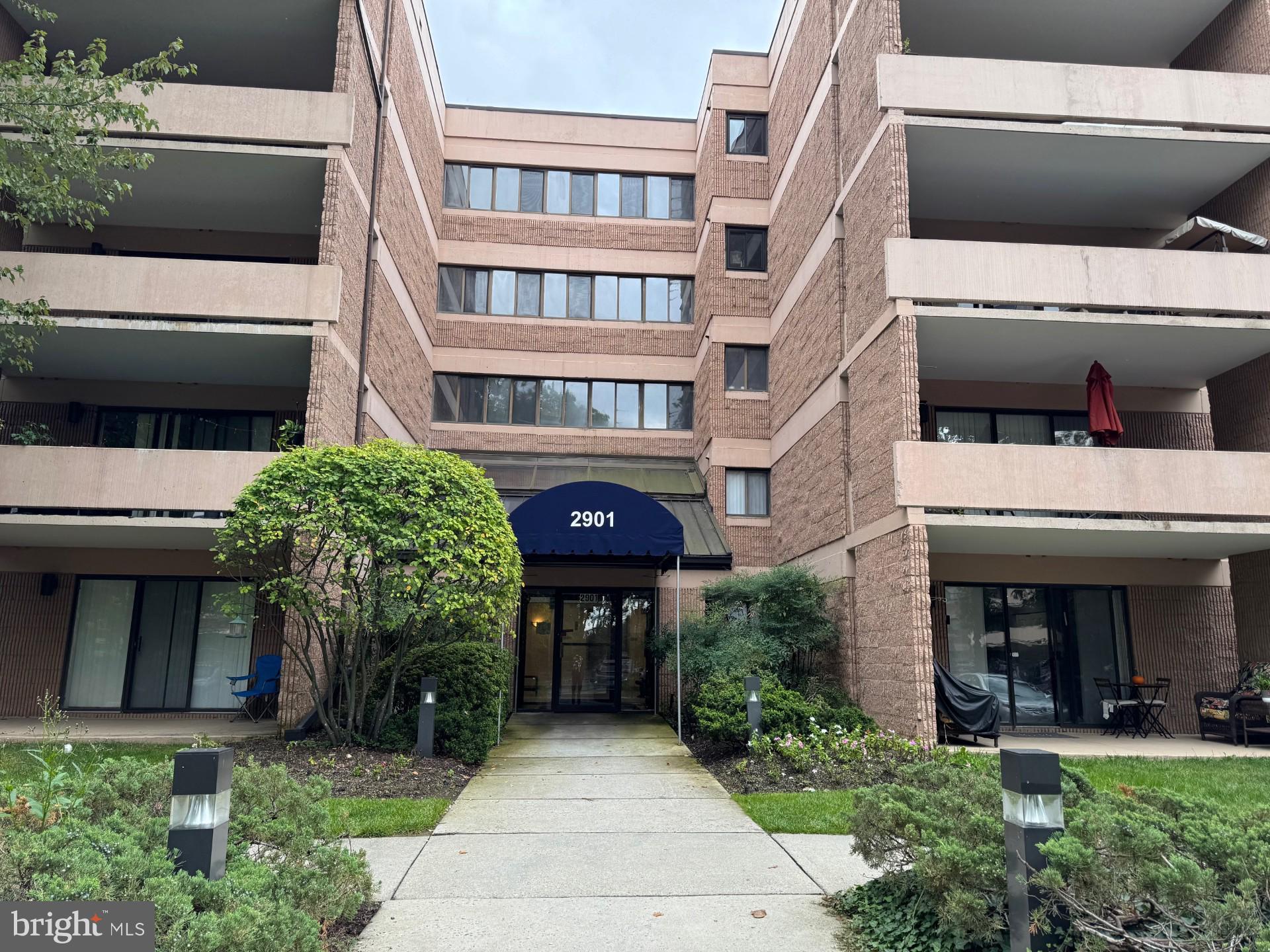 2901 Fallstaff Road, Unit 404 Baltimore, MD 21209 - Photo 1 of 16