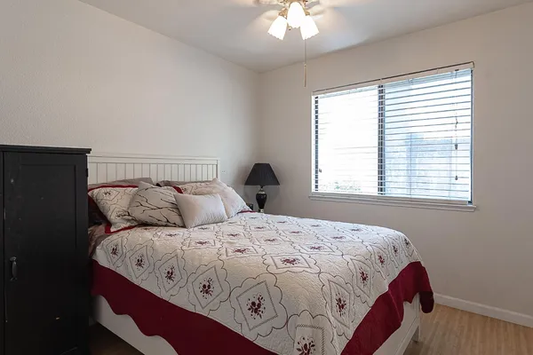 $574,999 | 2816 Canyon Drive, Modesto, CA 95351