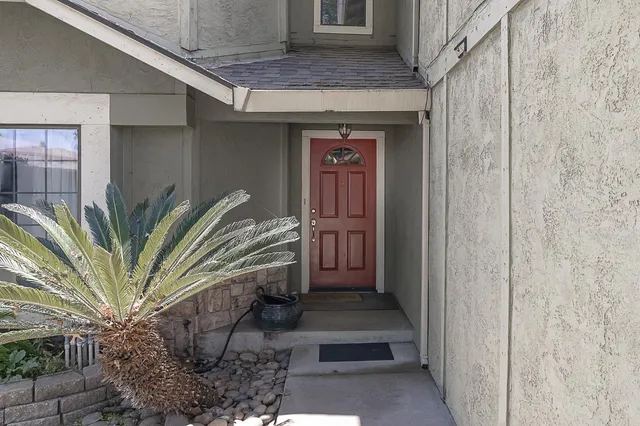 $580,000 | 2816 Canyon Drive, Modesto, CA 95351