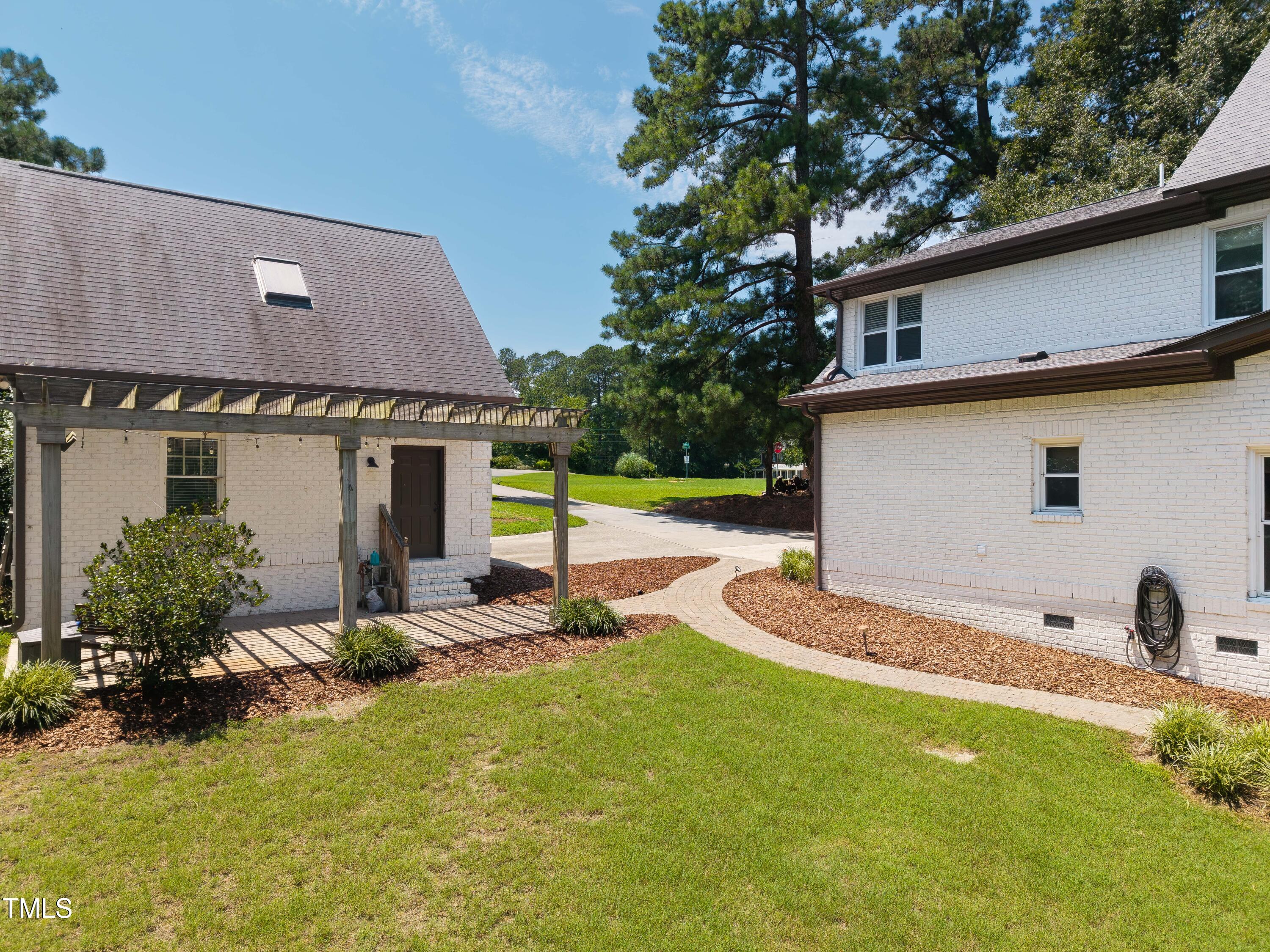 3901 Phlox Road Raleigh, NC 27616 - Photo 27 of 32 DJI_20250722131422_0032_D