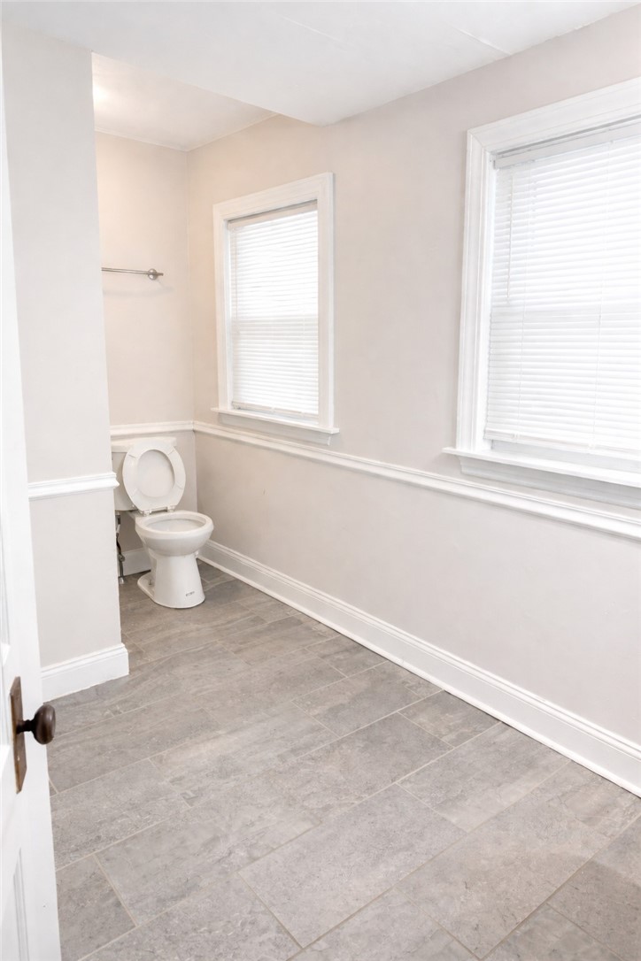 422 Pawtucket Avenue, Unit 6 Pawtucket, RI 02860 - Photo 5 of 6