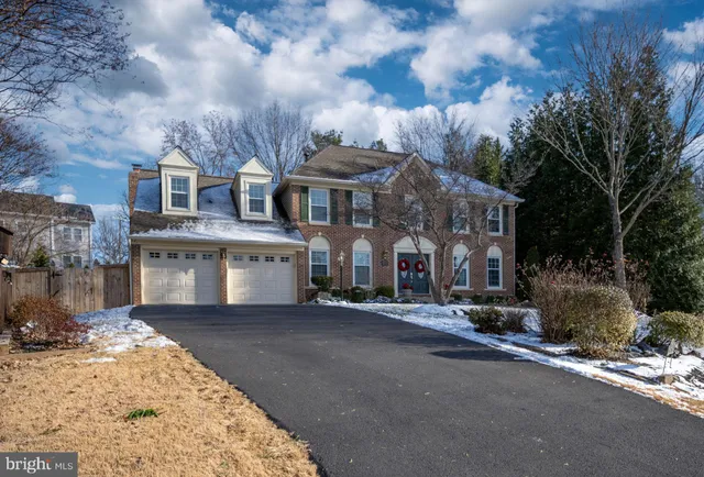 $885,000 | 13953 Oleander Court, Woodbridge, VA 22193