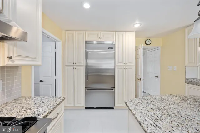 $885,000 | 13953 Oleander Court, Woodbridge, VA 22193