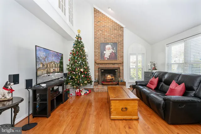 $885,000 | 13953 Oleander Court, Woodbridge, VA 22193