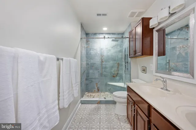 $885,000 | 13953 Oleander Court, Woodbridge, VA 22193