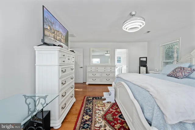 $885,000 | 13953 Oleander Court, Woodbridge, VA 22193