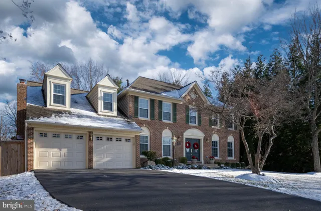$885,000 | 13953 Oleander Court, Woodbridge, VA 22193