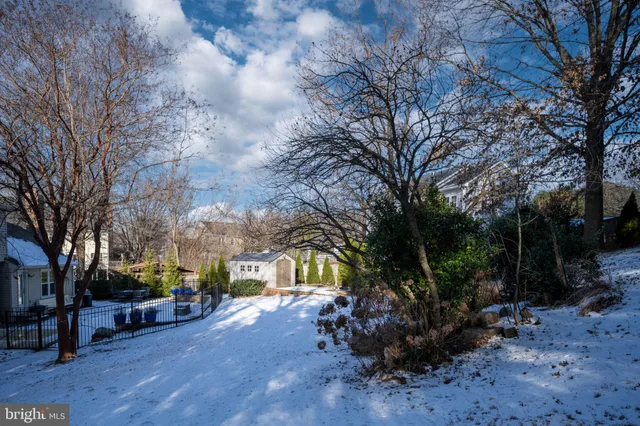 $885,000 | 13953 Oleander Court, Woodbridge, VA 22193