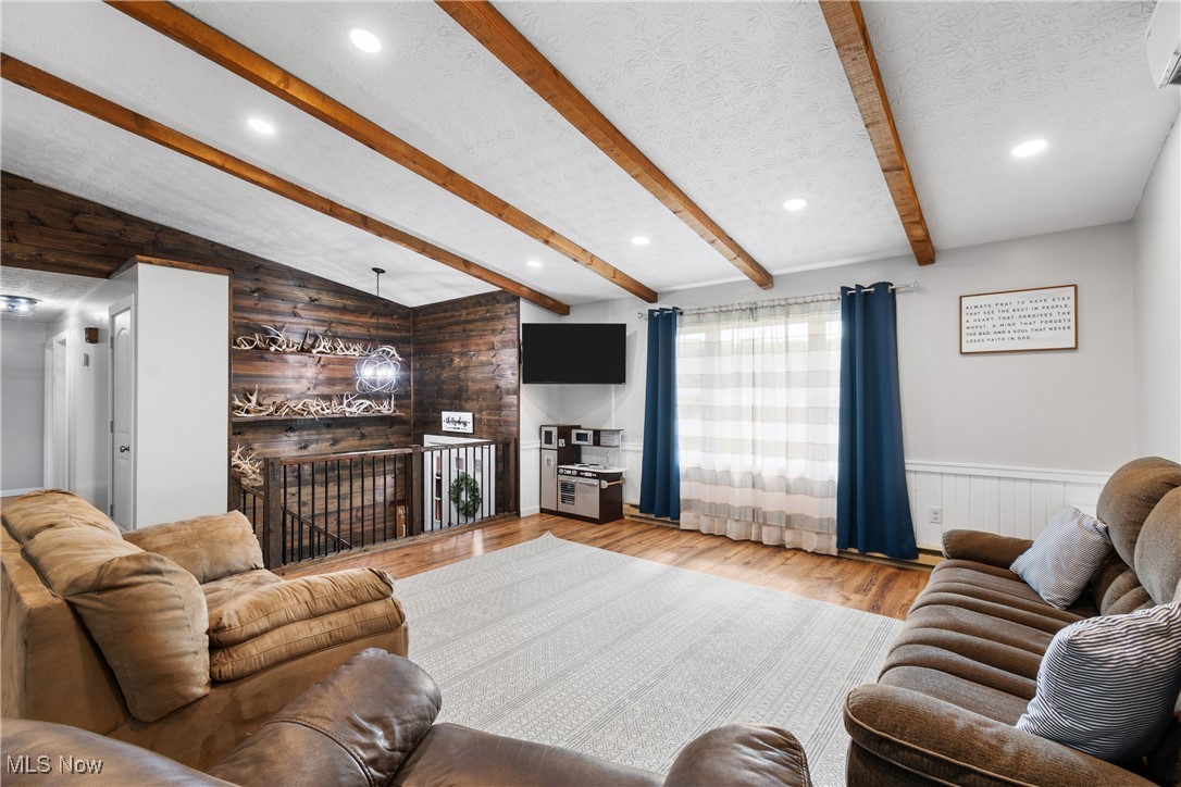 5881 Middle Run Road Dover, OH 44622 - Photo 11 of 32 Gallery Image 11