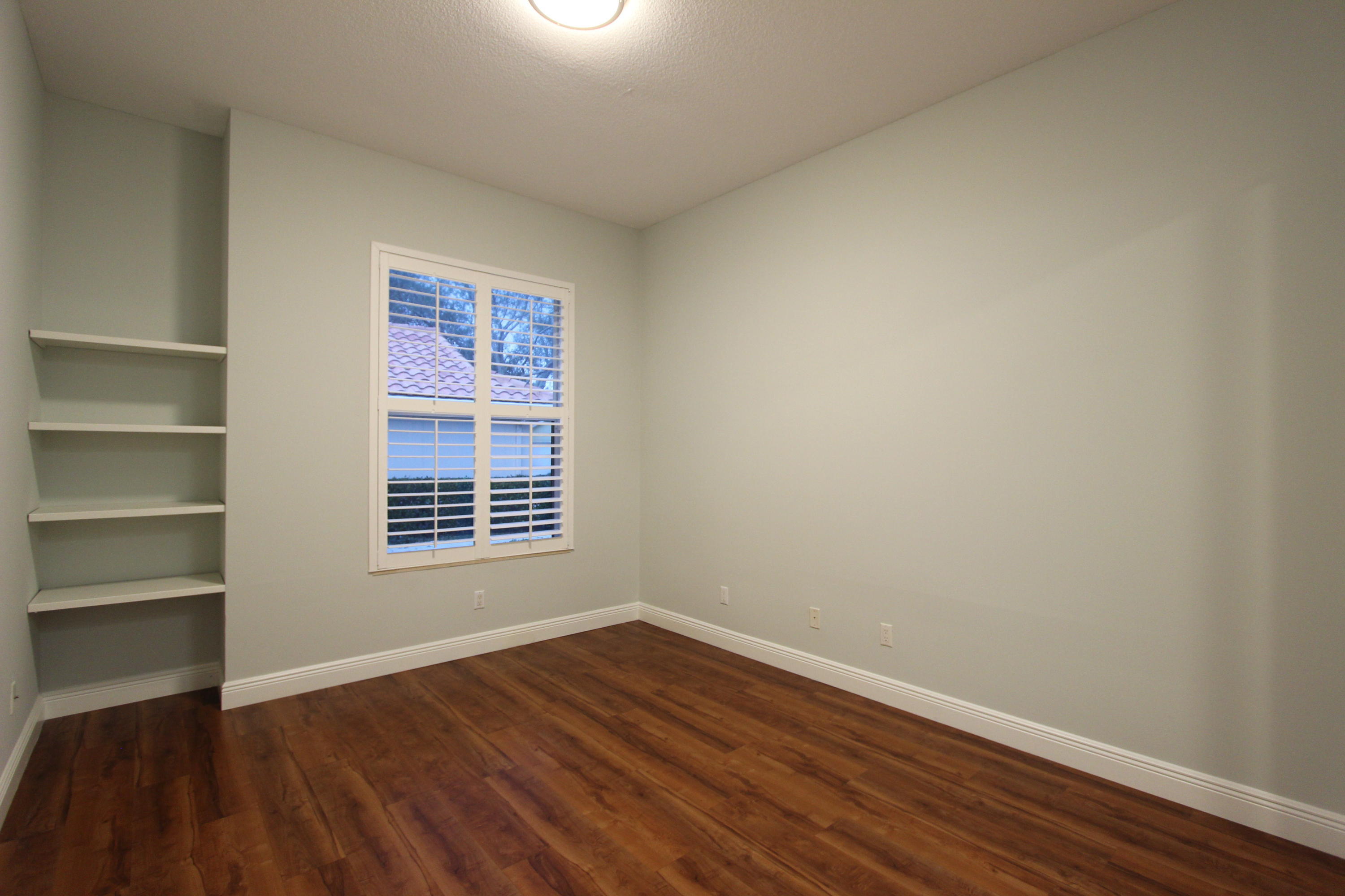 117 Hampton Circle Jupiter, FL 33458 - Photo 25 of 42 Third Bedroom