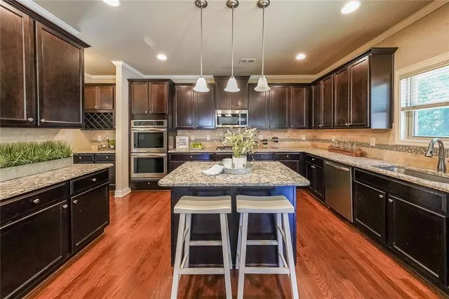 $519,900 | 160 Red Wood Drive, Dallas, GA 30132