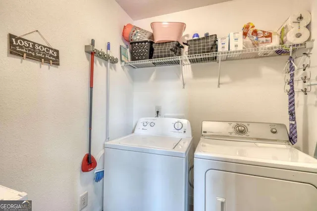 a view of a back yard with a house