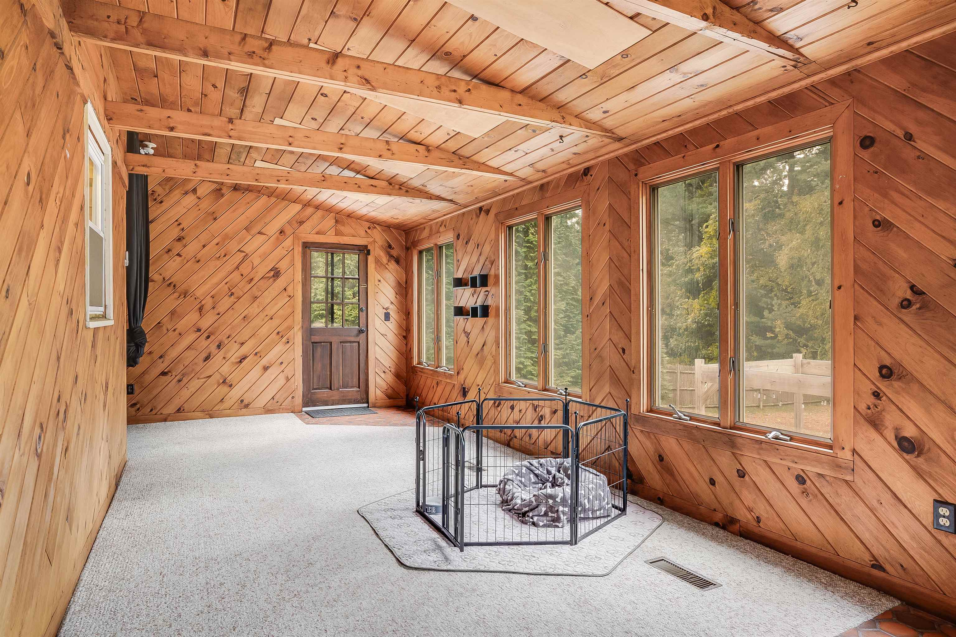 759 Cohas Avenue Manchester, NH 03109 - Photo 19 of 60