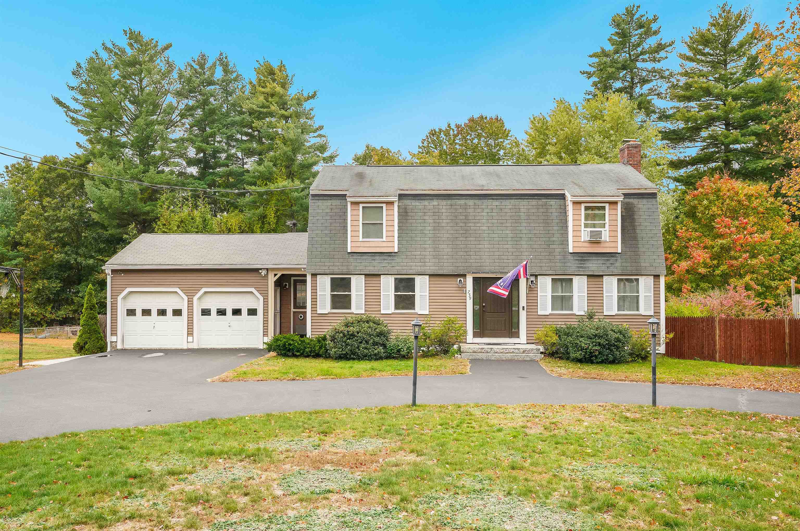 759 Cohas Avenue Manchester, NH 03109 - Photo 2 of 60