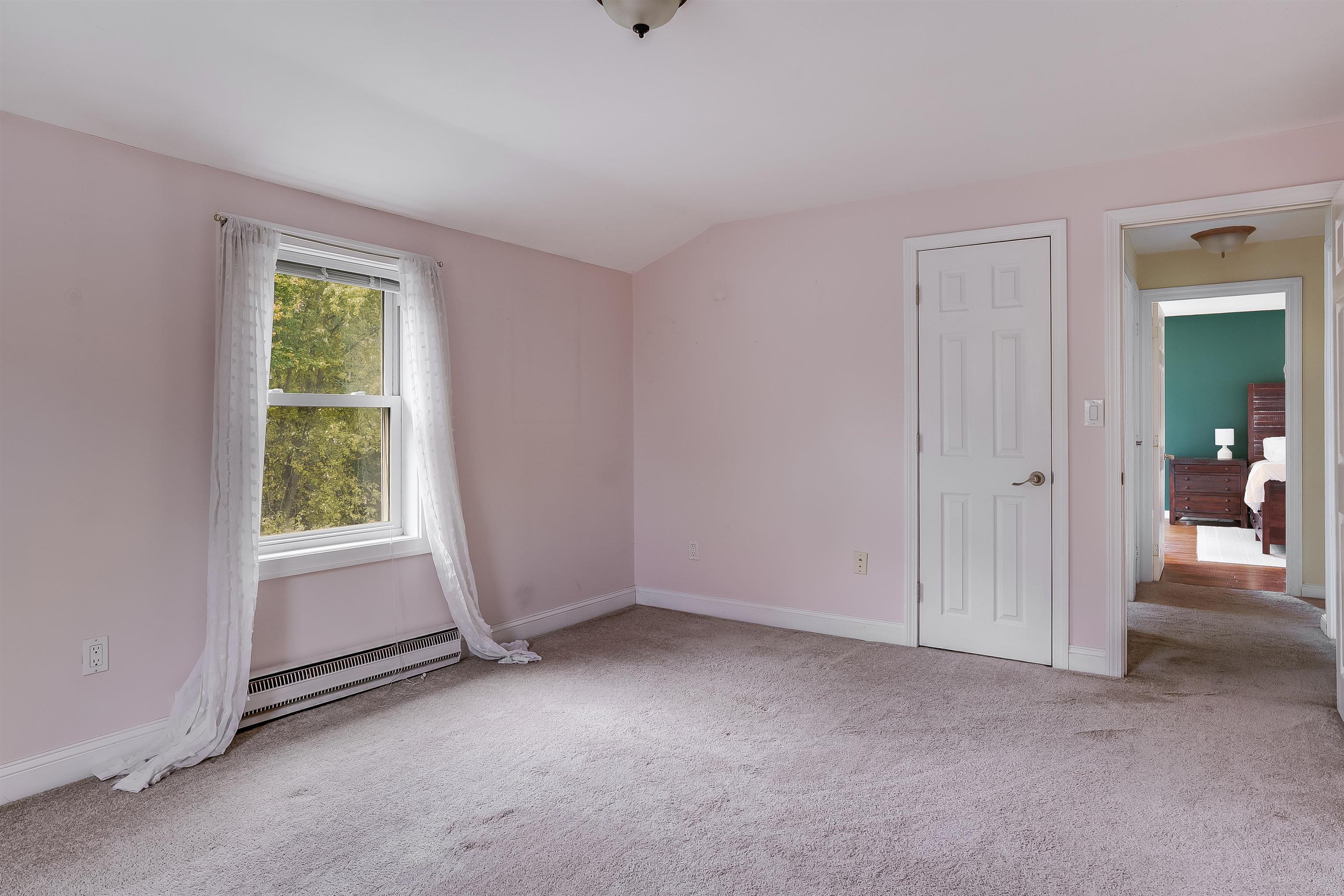 759 Cohas Avenue Manchester, NH 03109 - Photo 28 of 60