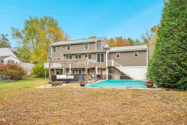 $599,900 | 759 Cohas Avenue, Manchester, NH 03109