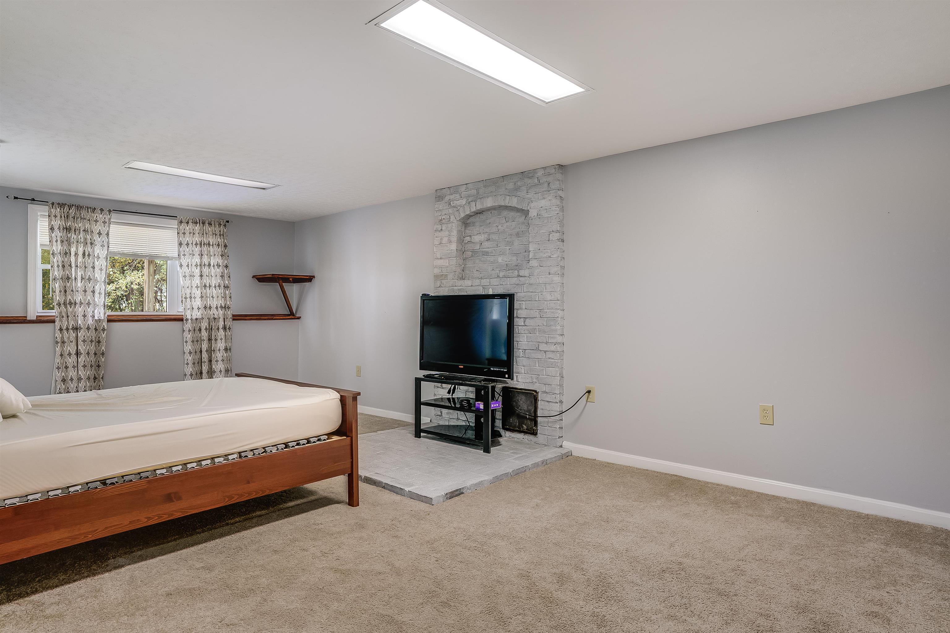 759 Cohas Avenue Manchester, NH 03109 - Photo 39 of 60