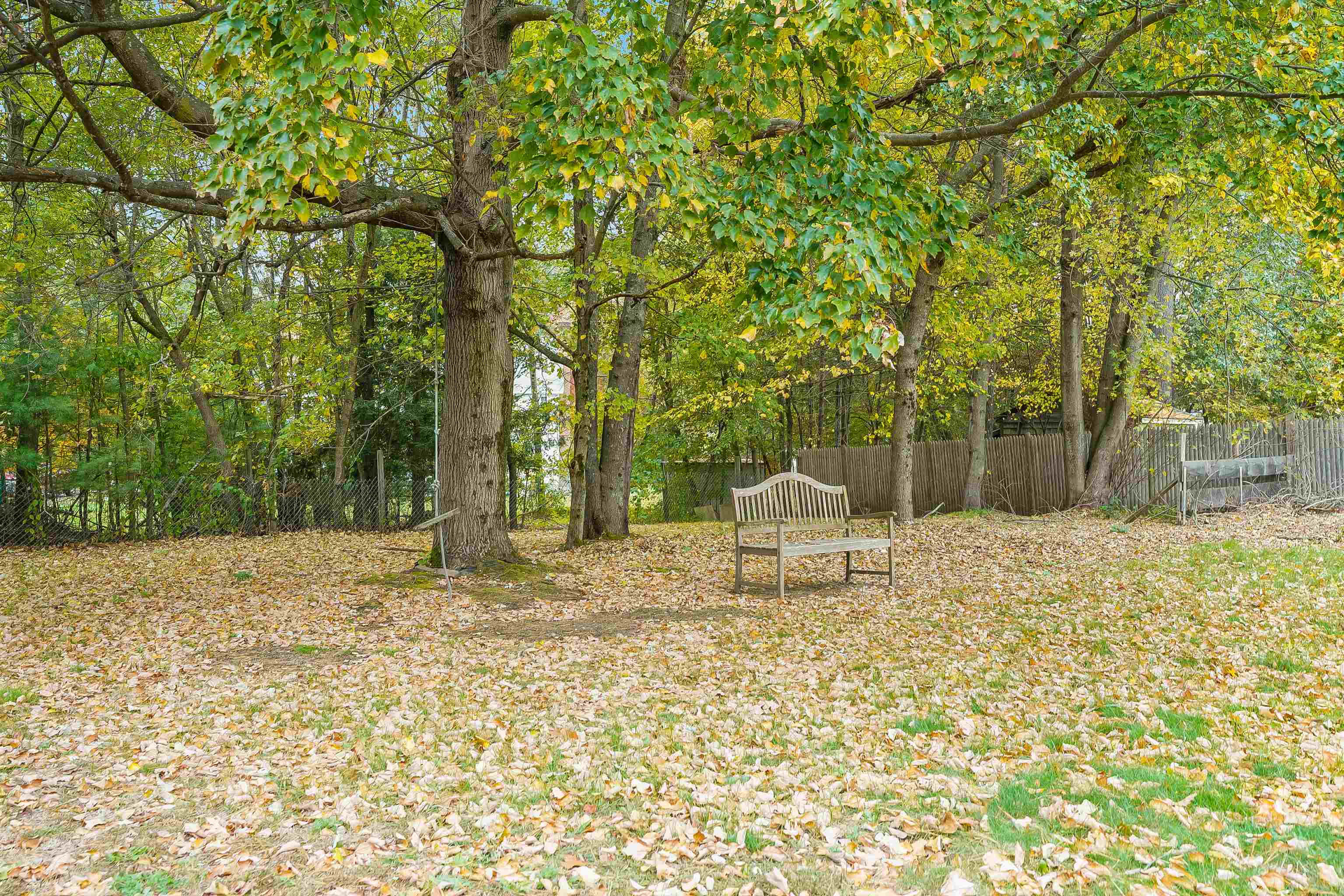 759 Cohas Avenue Manchester, NH 03109 - Photo 4 of 60