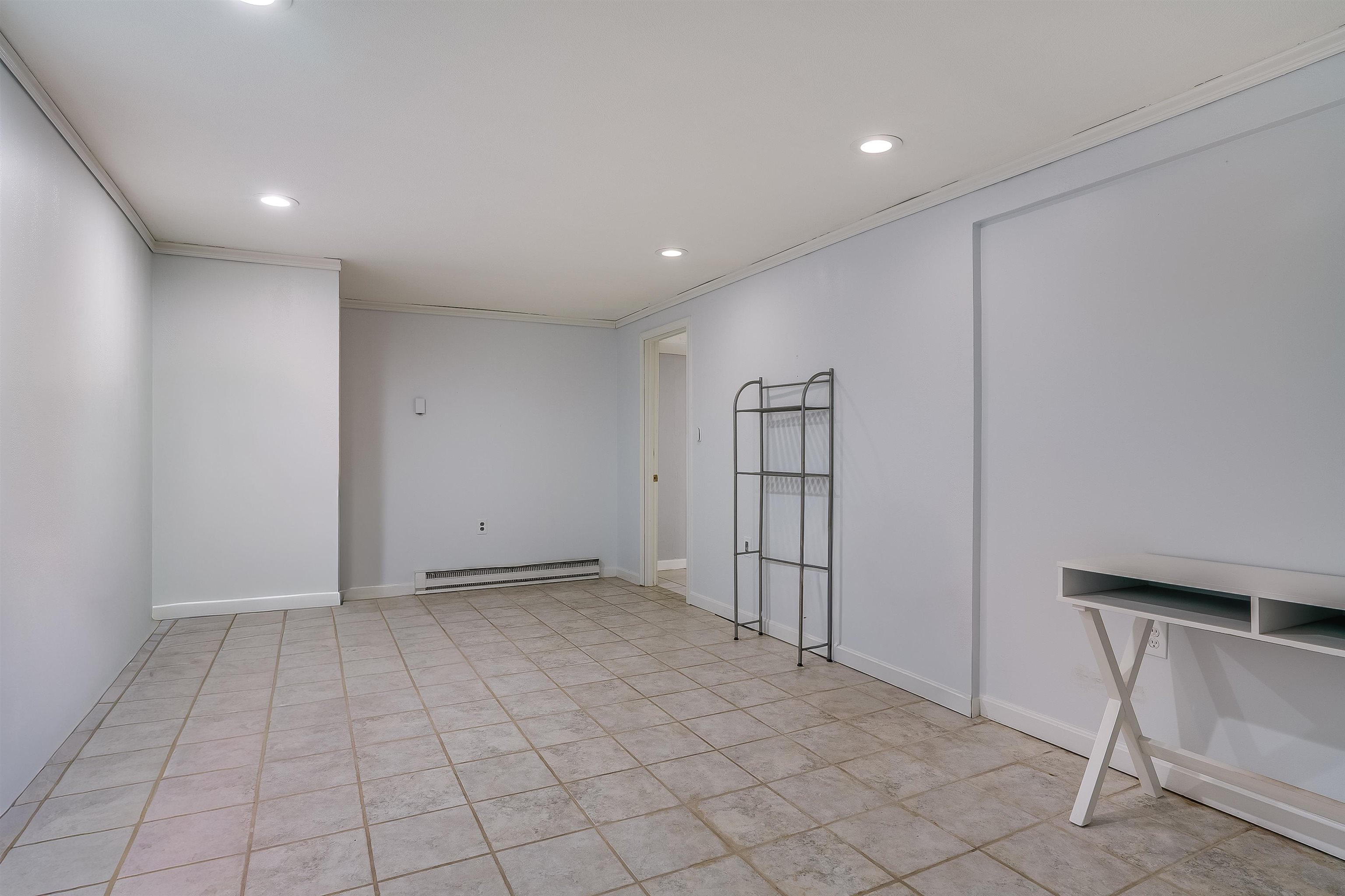 759 Cohas Avenue Manchester, NH 03109 - Photo 43 of 60