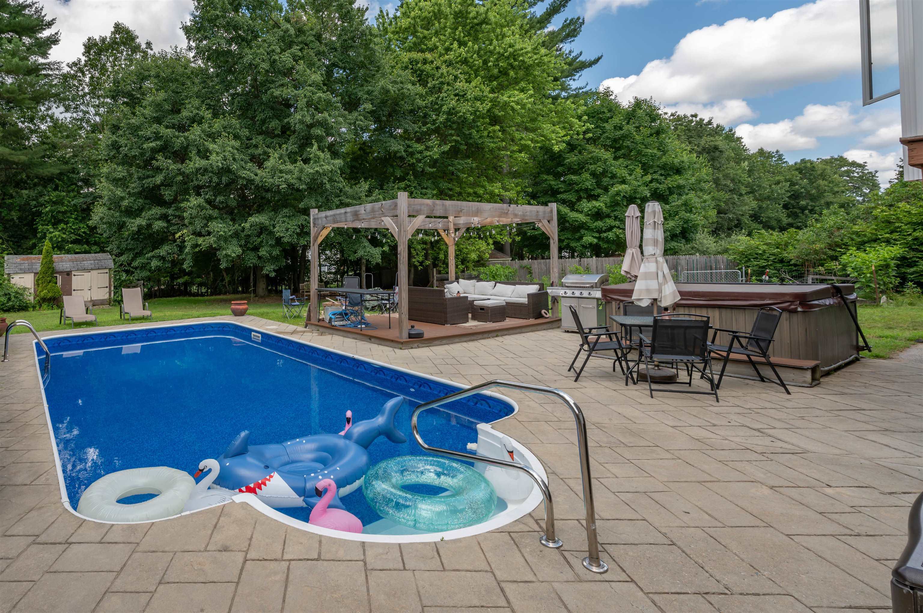 759 Cohas Avenue Manchester, NH 03109 - Photo 52 of 60