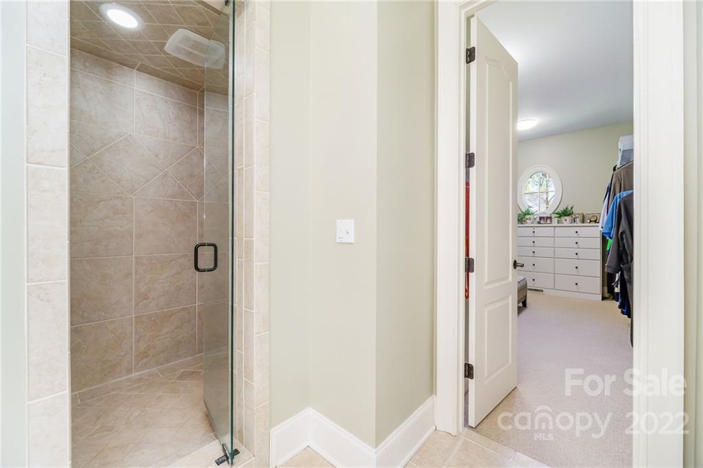 2226 Vernon Drive Charlotte, NC 28211 - Photo 21 of 44