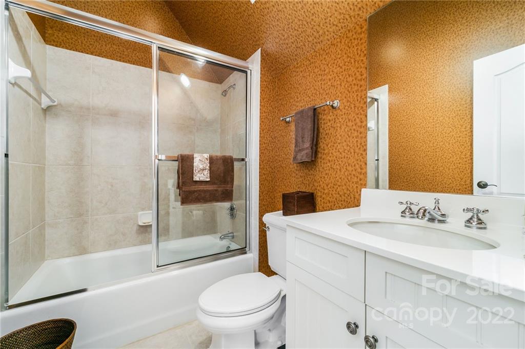 2226 Vernon Drive Charlotte, NC 28211 - Photo 36 of 44