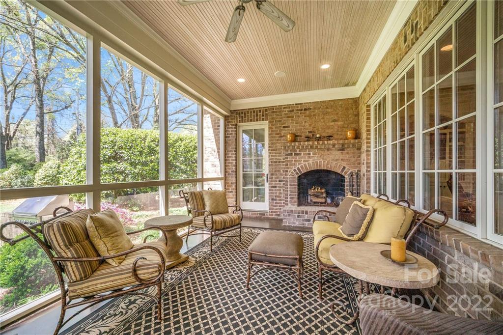 2226 Vernon Drive Charlotte, NC 28211 - Photo 37 of 44