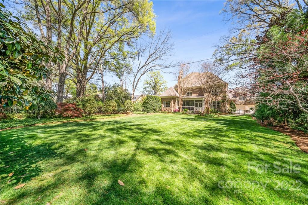 2226 Vernon Drive Charlotte, NC 28211 - Photo 42 of 44