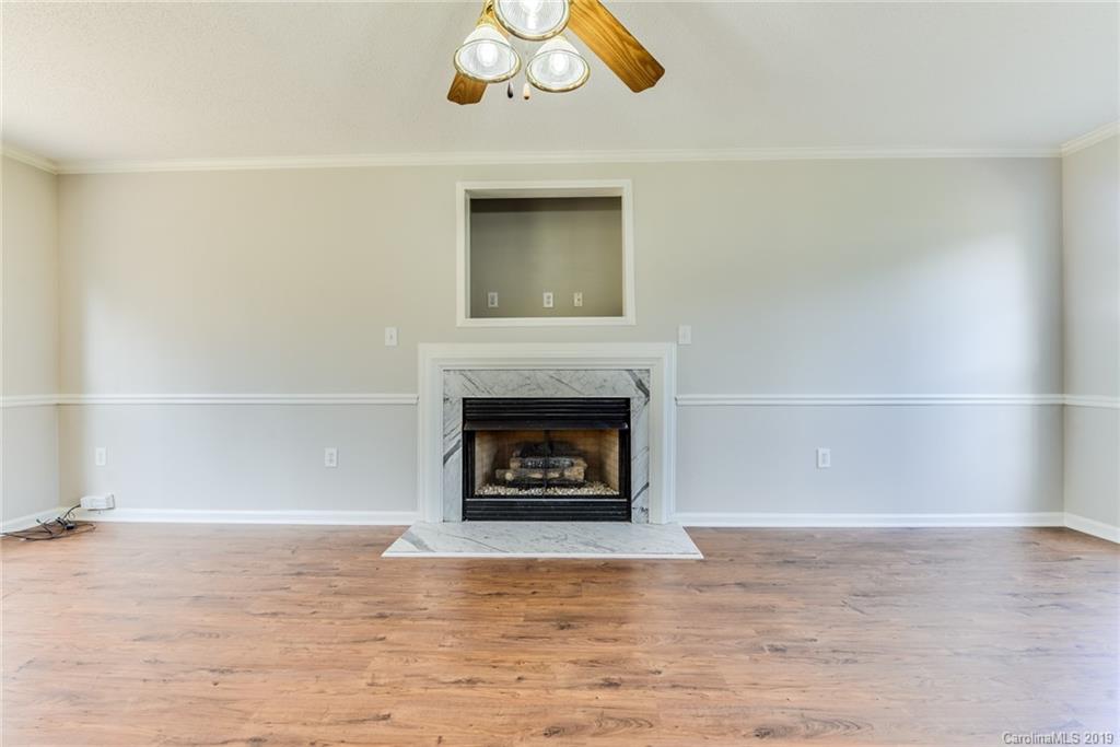 2435 Hawk Ridge Drive Gastonia, NC 28056 - Photo 8 of 16 Gallery Image 8