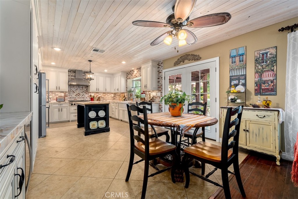 962 Kilmarnock Way Riverside, CA 92508 - Photo 12 of 56