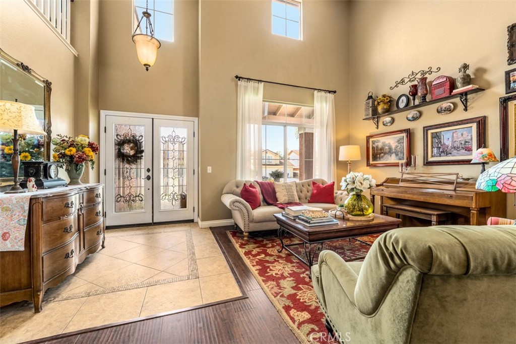 962 Kilmarnock Way Riverside, CA 92508 - Photo 5 of 56