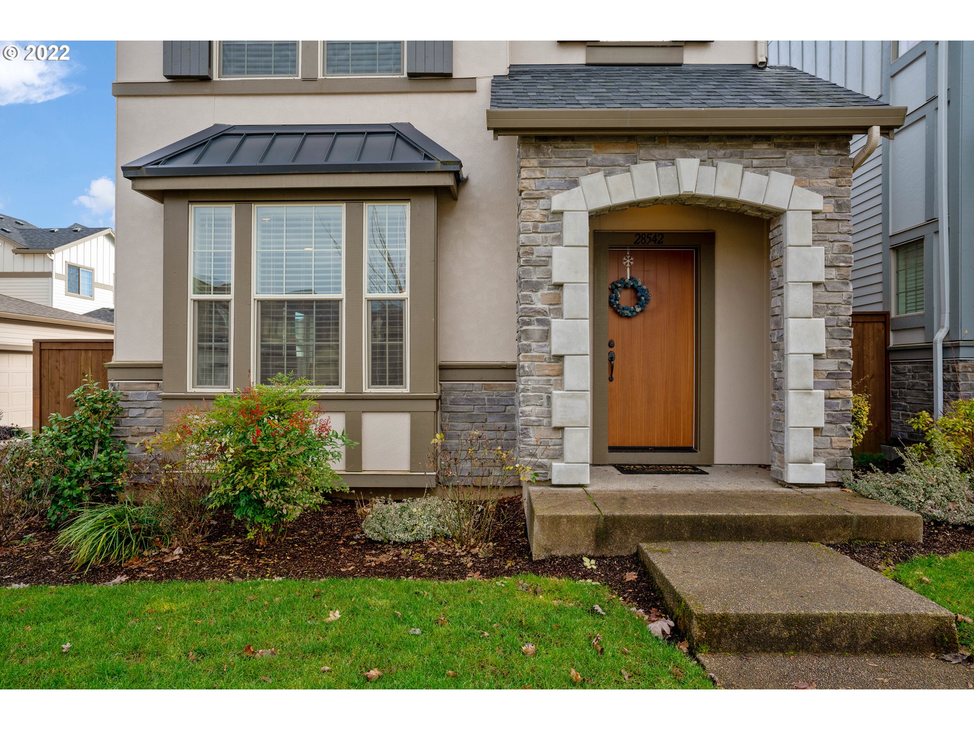 28542 Southwest Geneva Loop Wilsonville, OR 97070 - Photo 3 of 30 Gallery Image 3