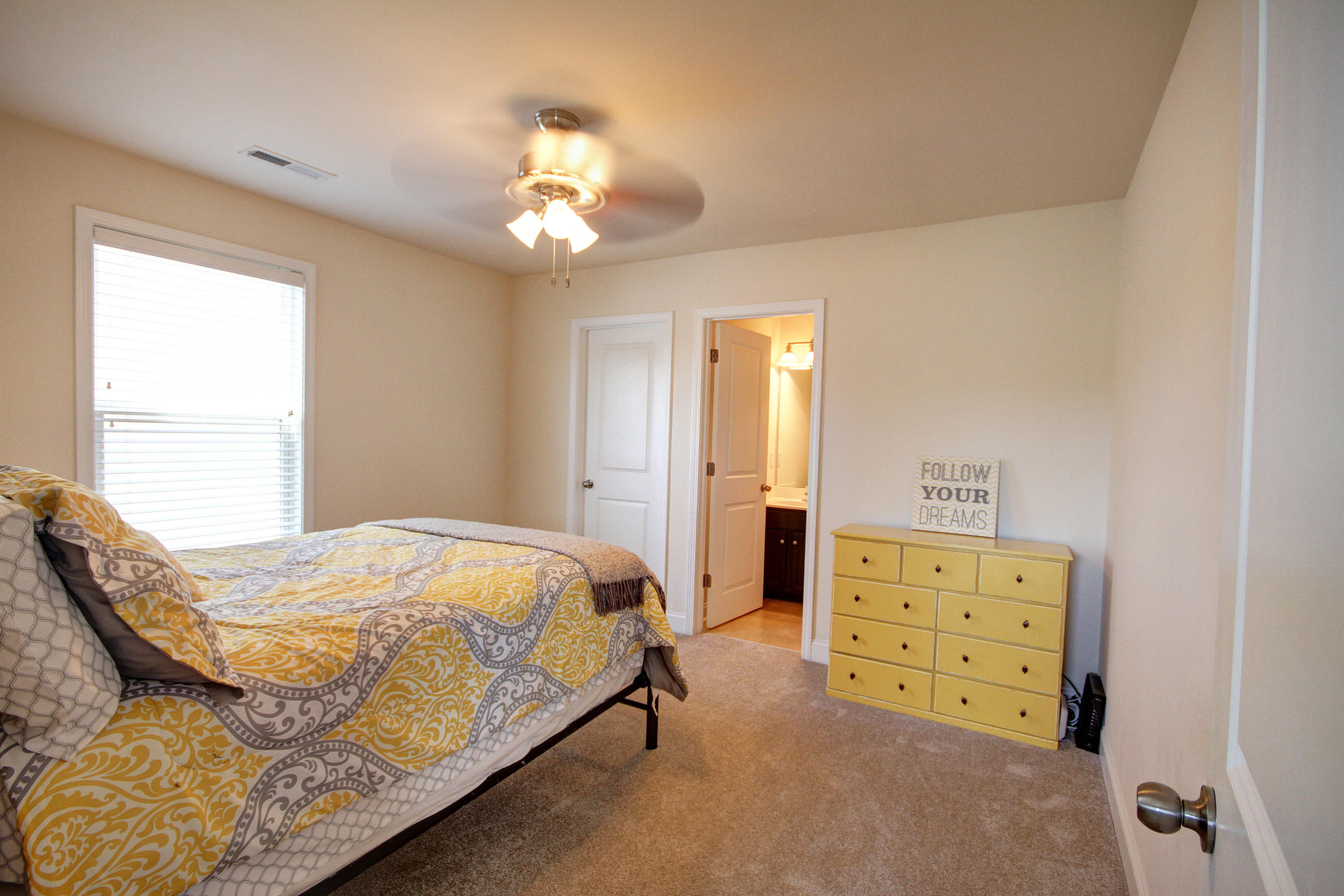 252 Decatur Drive Summerville, SC 29486 - Photo 24 of 40 252 Decatur Dr_114