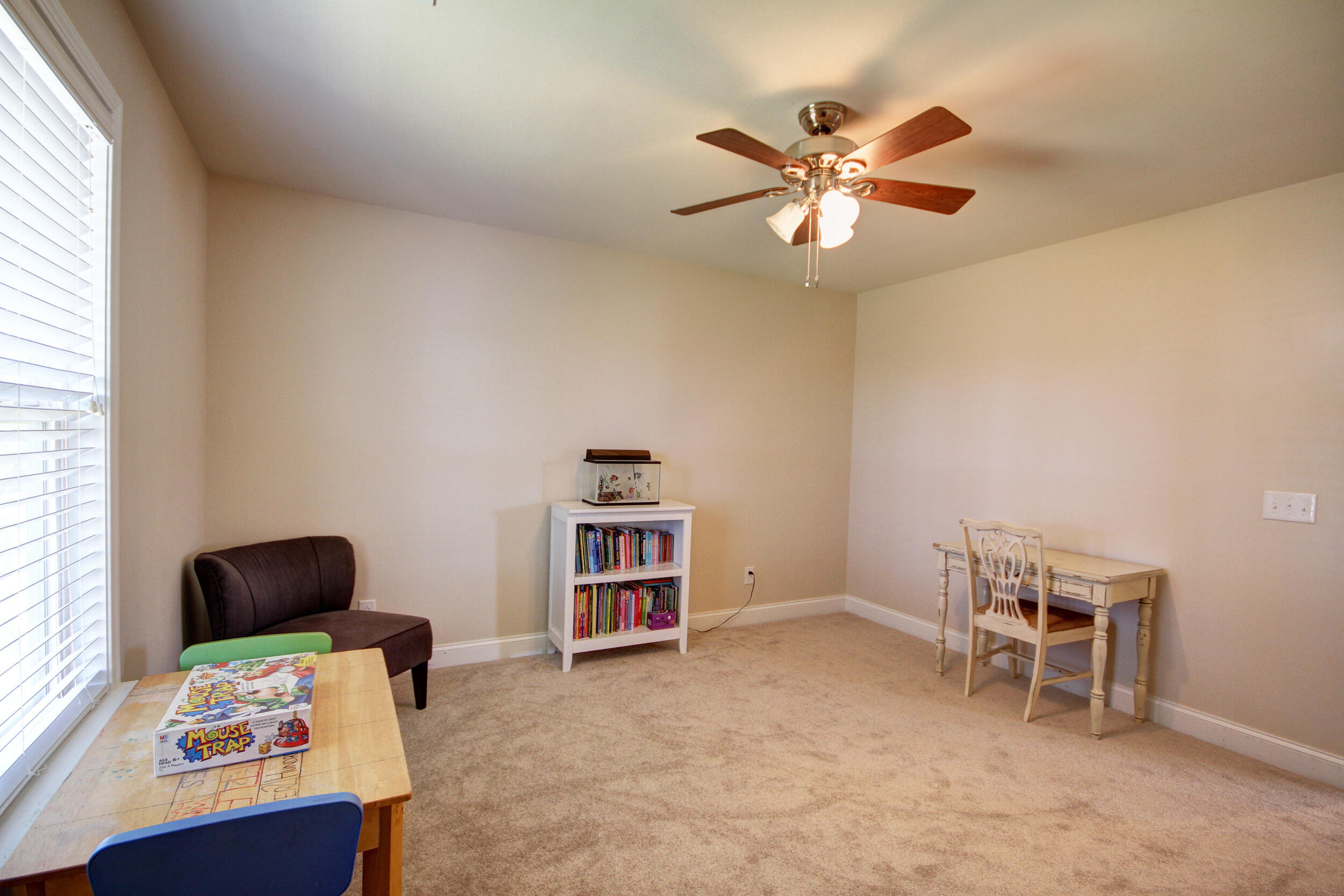 252 Decatur Drive Summerville, SC 29486 - Photo 27 of 40 252 Decatur Dr_110