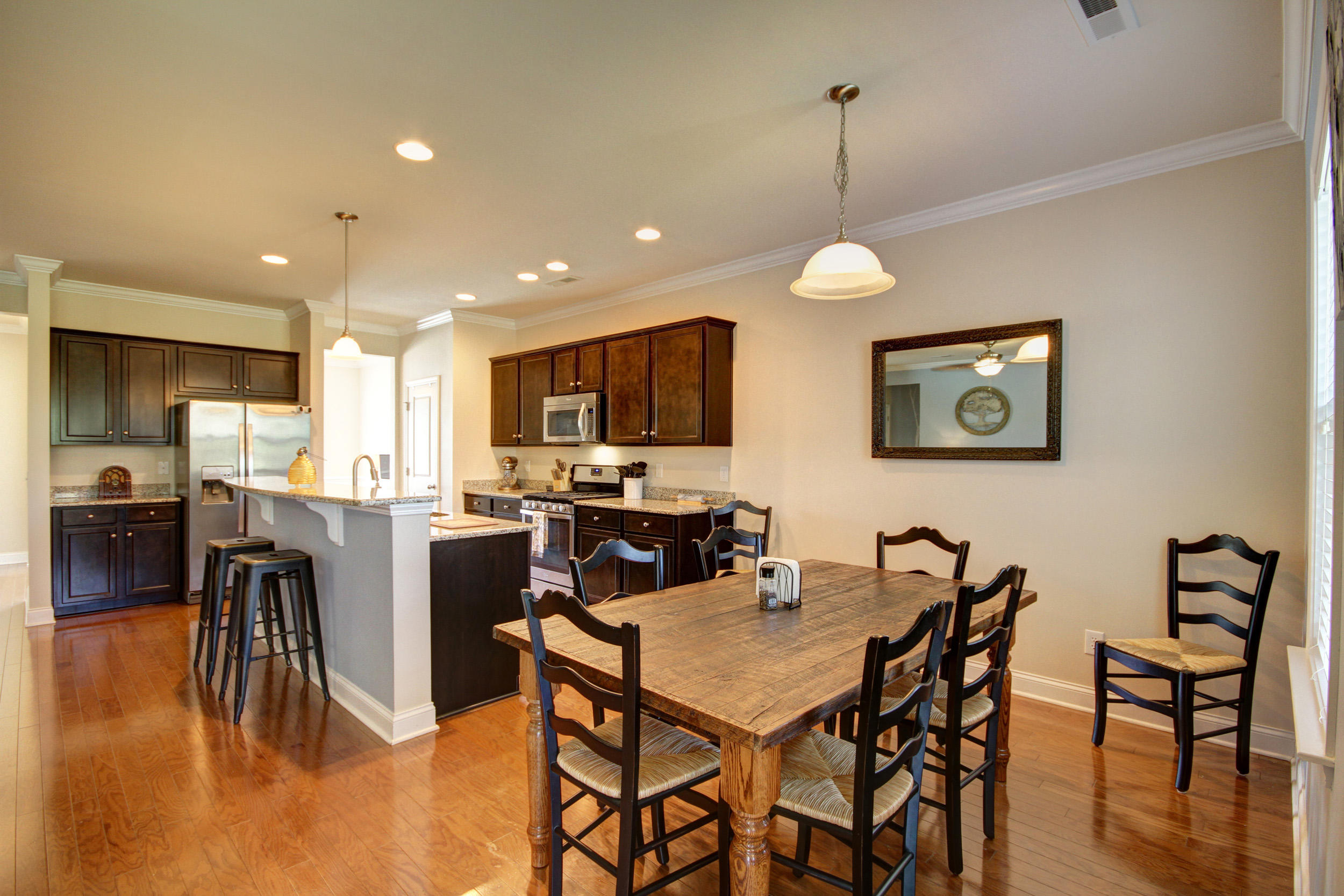 252 Decatur Drive Summerville, SC 29486 - Photo 4 of 40 252 Decatur Dr_130