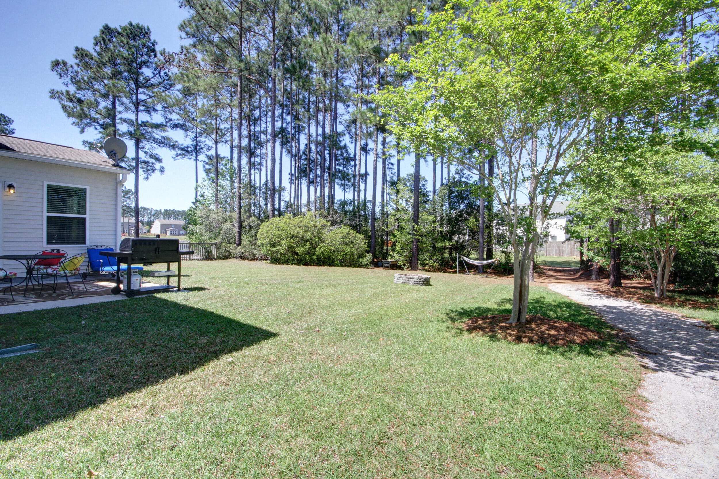 252 Decatur Drive Summerville, SC 29486 - Photo 33 of 40 252 Decatur Dr_106