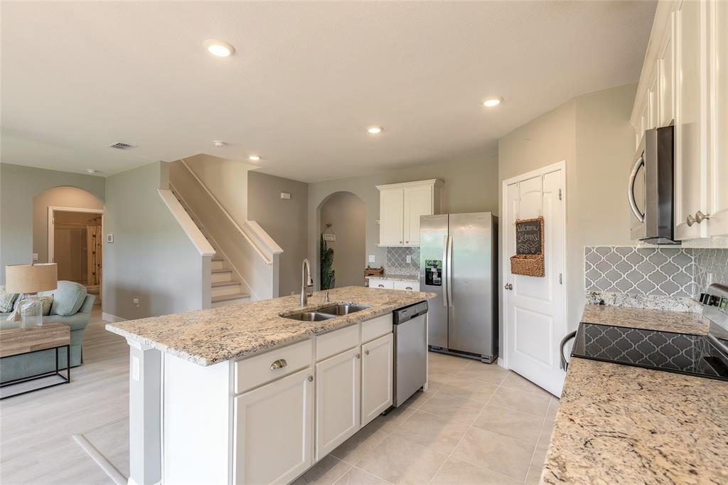 319 Sunset View Drive Edgewater, FL 32141 - Photo 18 of 50
