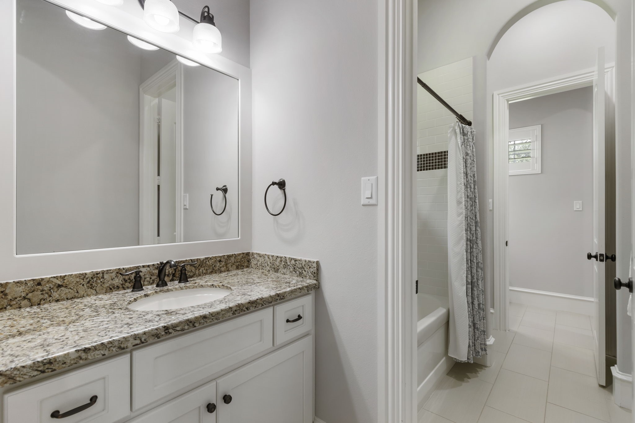 4223 Maple Rapids Lane Spring, TX 77386 - Photo 18 of 45