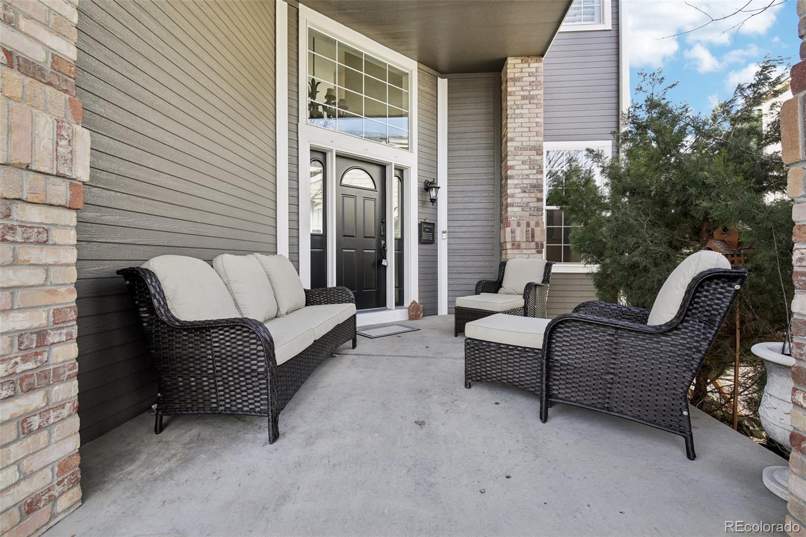 447 West Winterthur Way Highlands Ranch, CO 80129 - Photo 4 of 50 Gallery Image 4