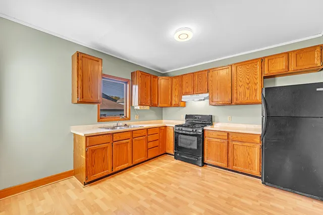 $185,000 | 1718 Flett Avenue, Racine, WI 53405