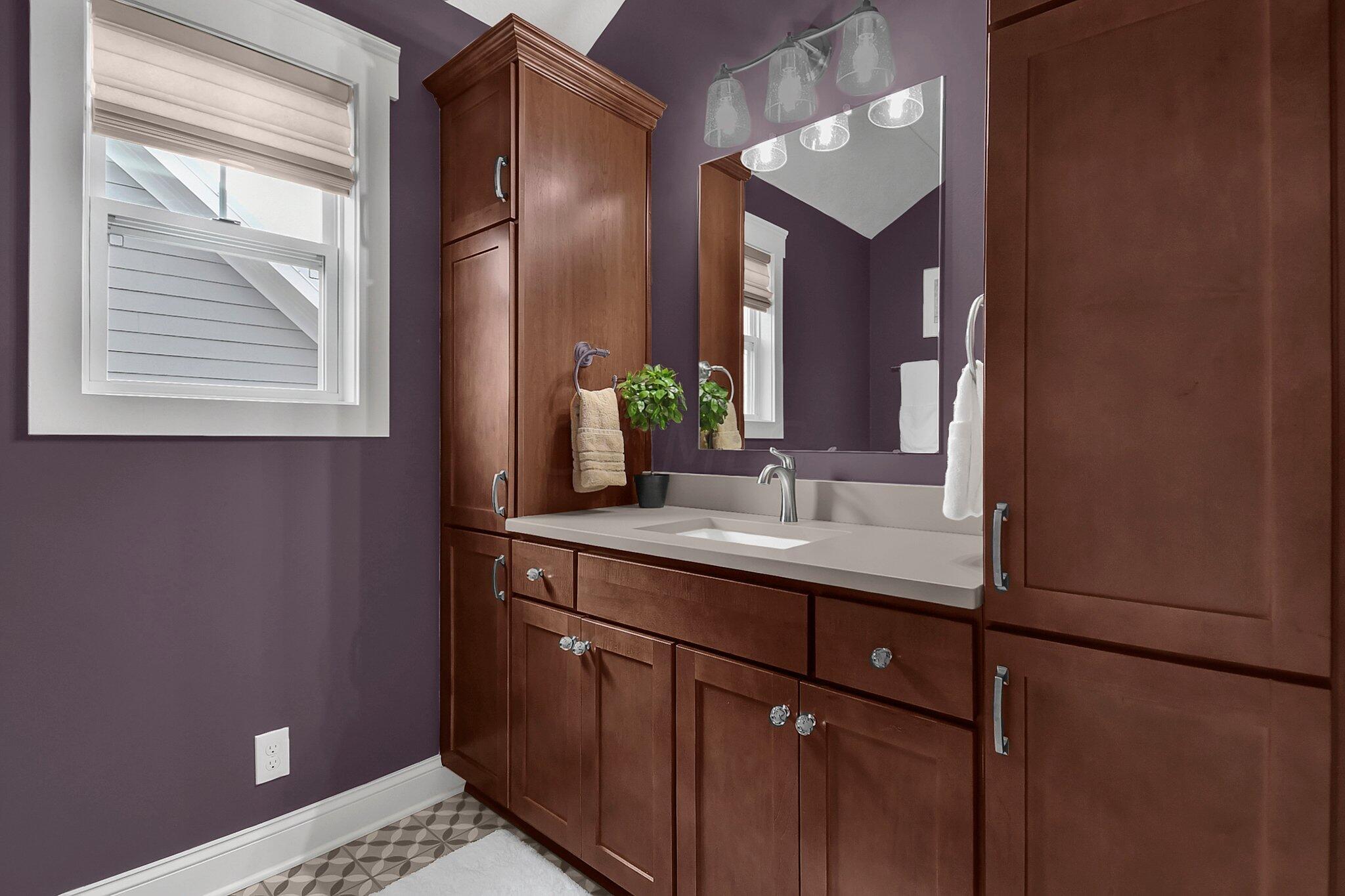 5763 Piatt Road Lewis Center, OH 43035 - Photo 21 of 36 Hall Bath