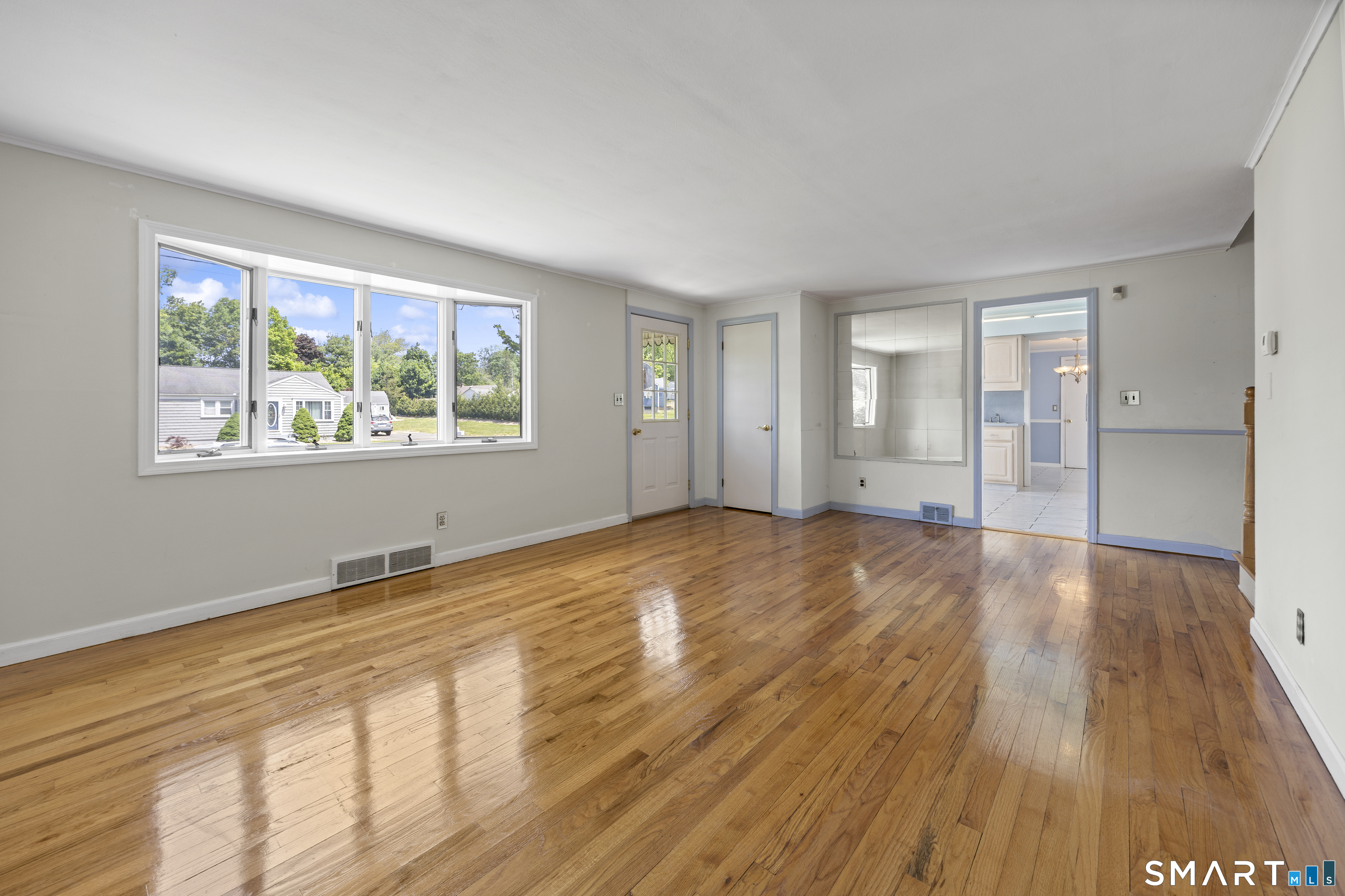 6 Virginia Road North Branford, CT 06471 - Photo 4 of 33