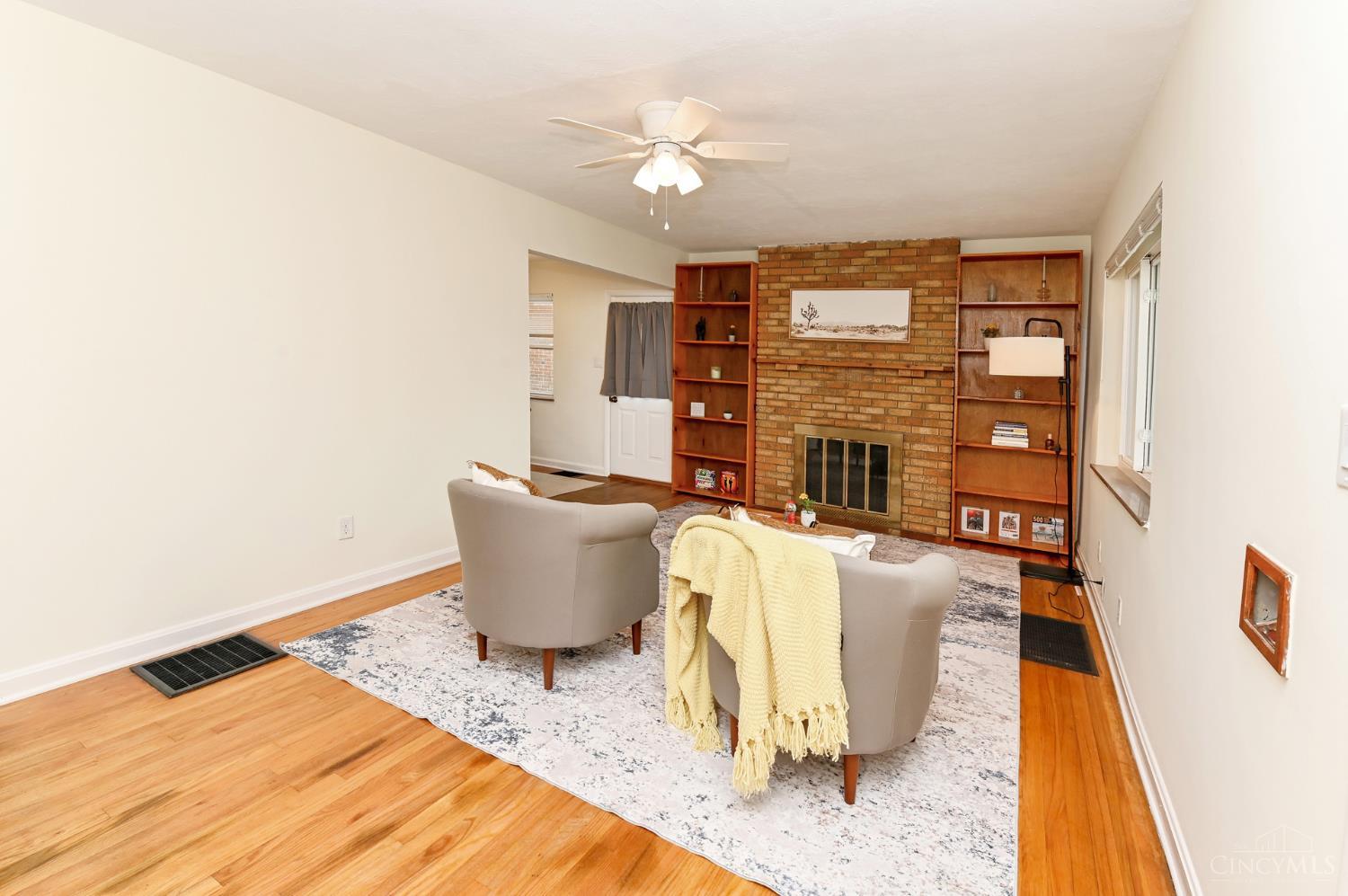 3680 Brotherton Road Cincinnati, OH 45209 - Photo 3 of 27