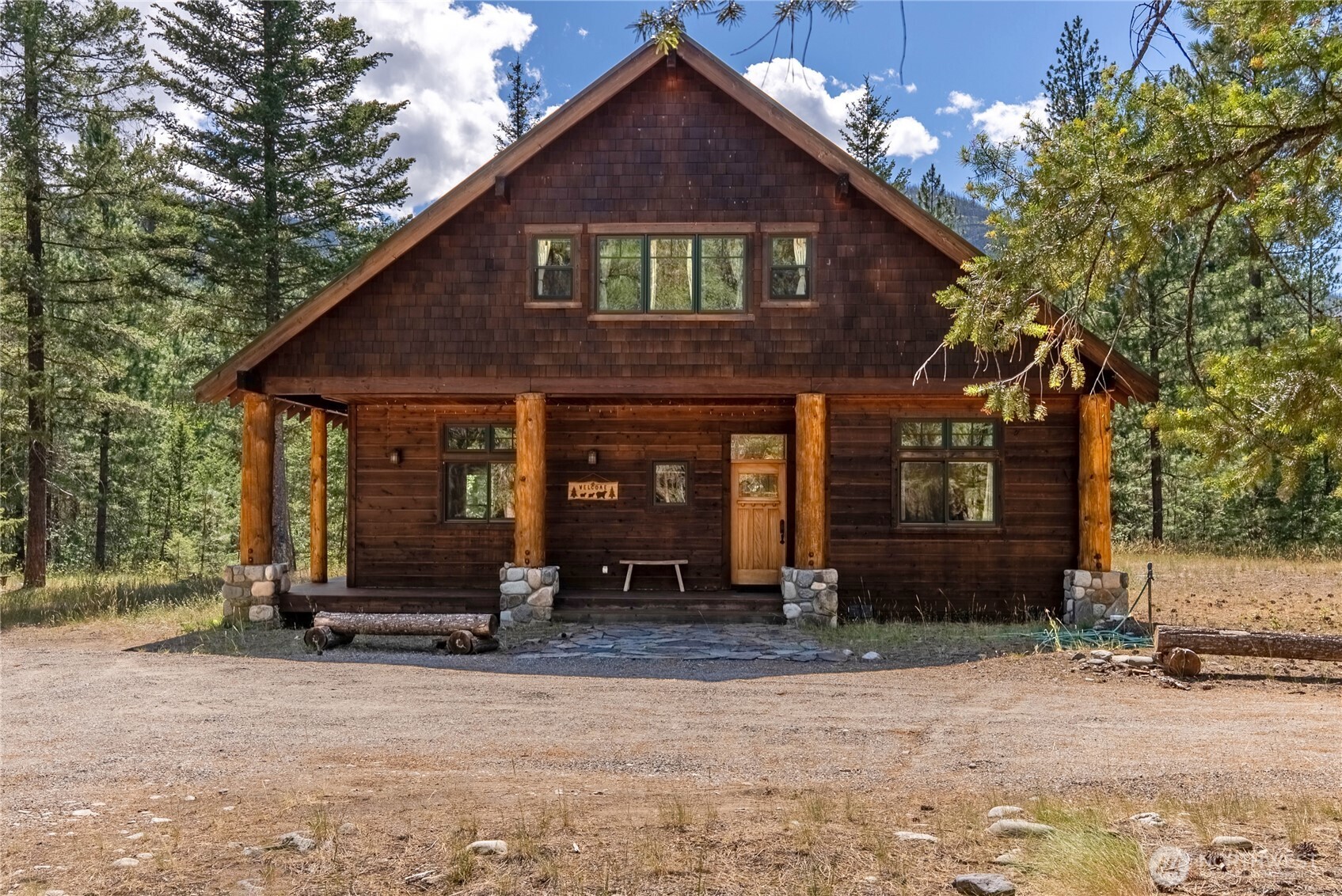 32 Foster Loop Road Winthrop, WA 98862 - Photo 3 of 38