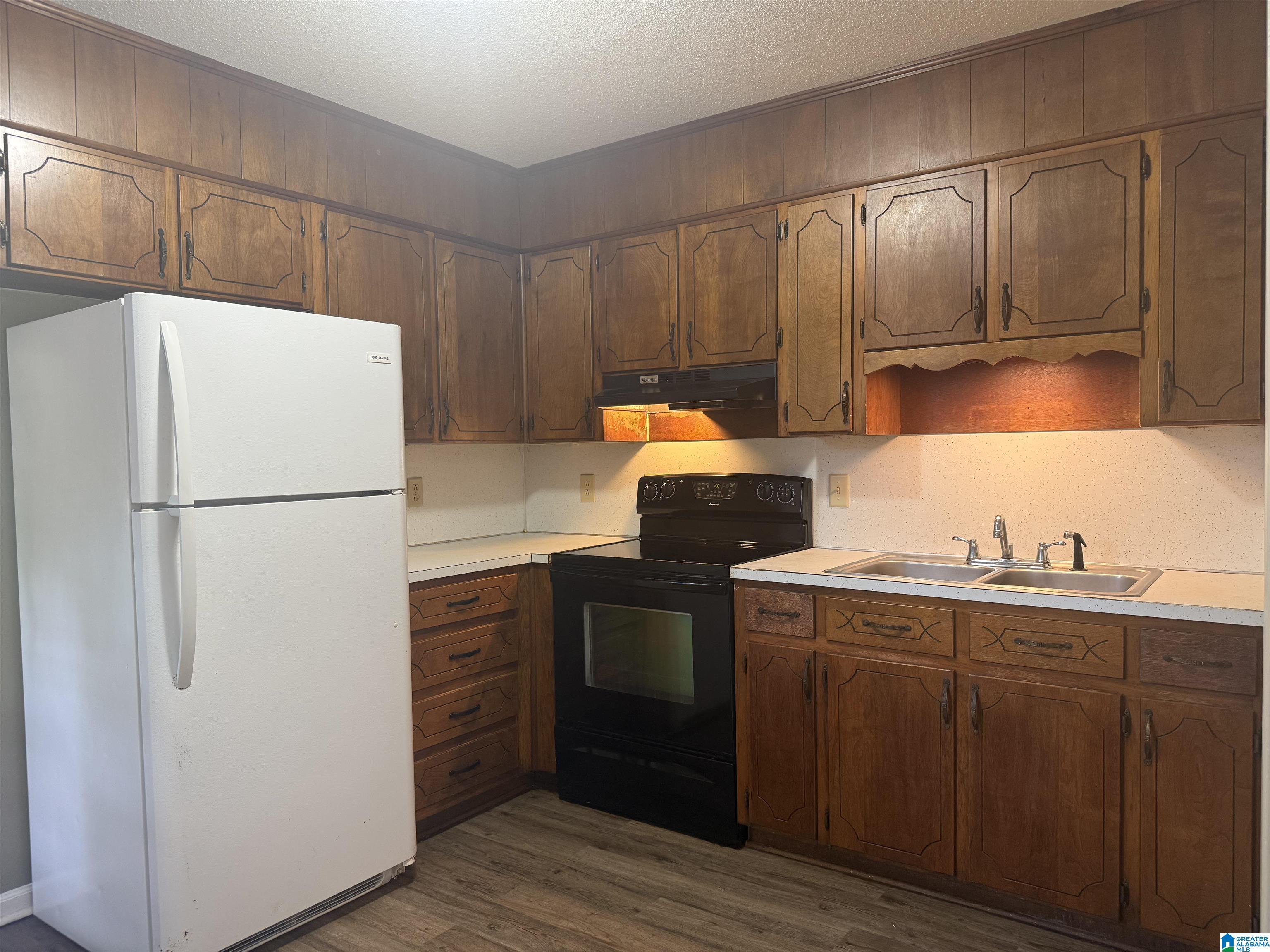 426 Gray Street Bessemer, AL 35020 - Photo 4 of 17 Gallery Image 4