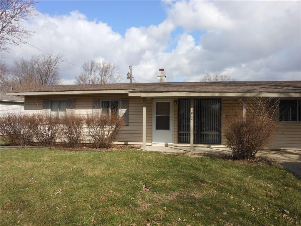 1975 Crescent Street Franklin, IN 46131 - Photo 2 of 10