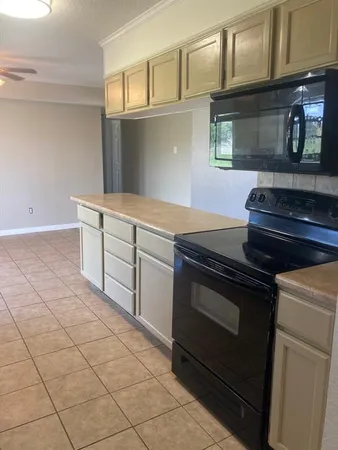 $359,000 | 795 Dove Hill Lane, China Spring, TX 76633