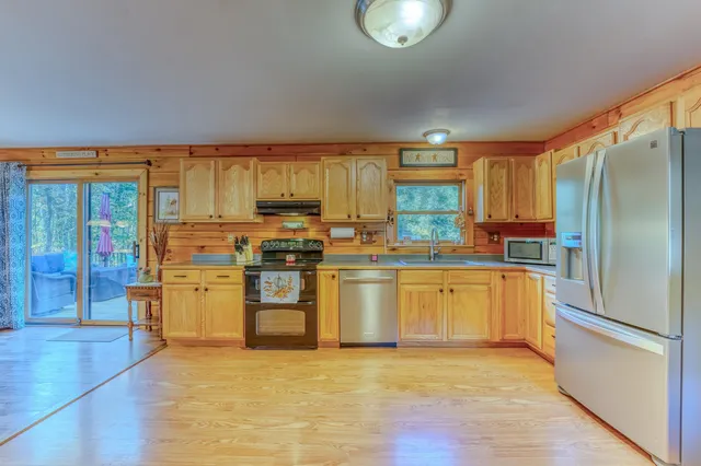 $509,000 | 757 Maple Street, Bethlehem, NH 03574